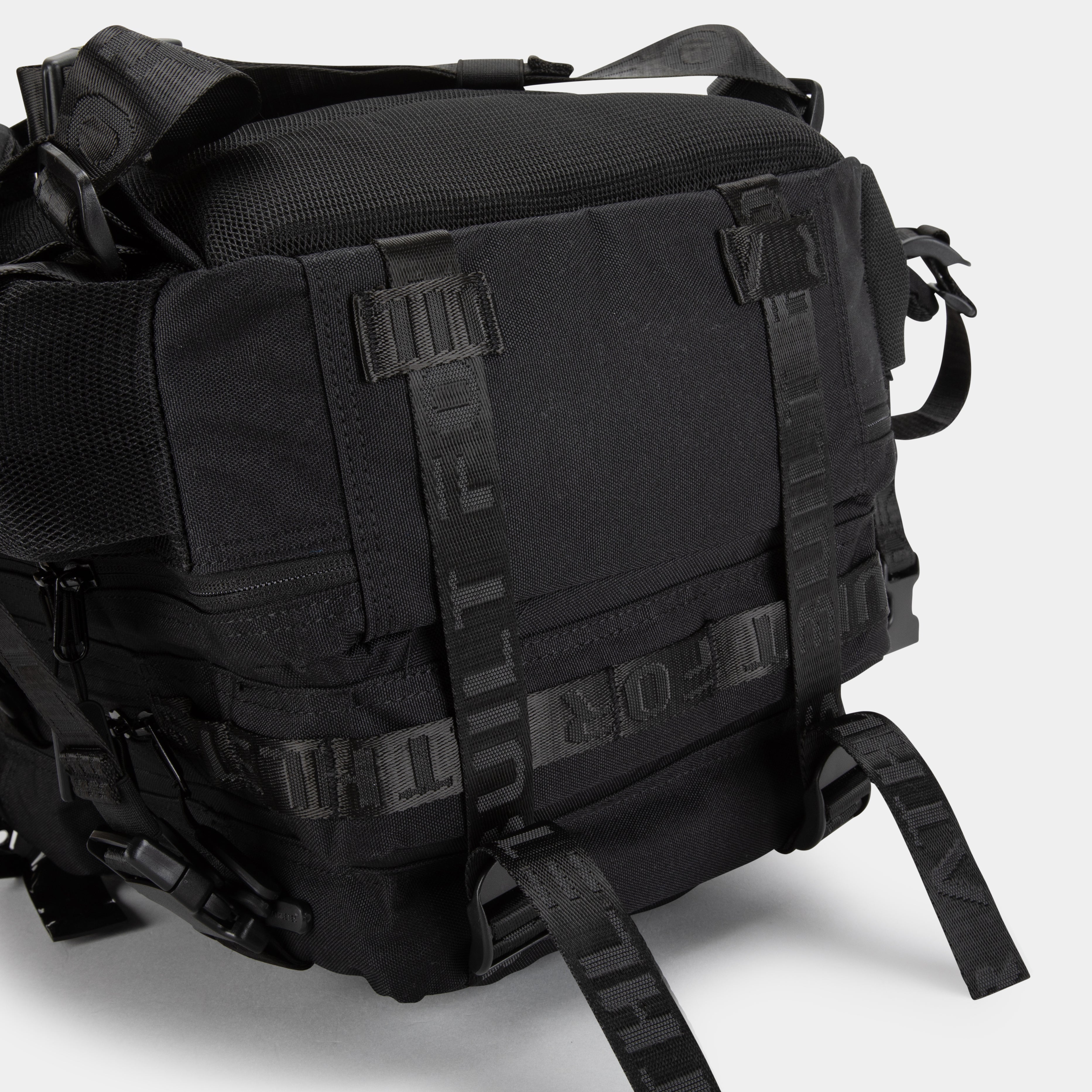 Medium 25L Gym Backpack